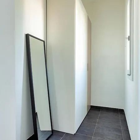 5 Min Aeroporto-stazione Apartment Parma