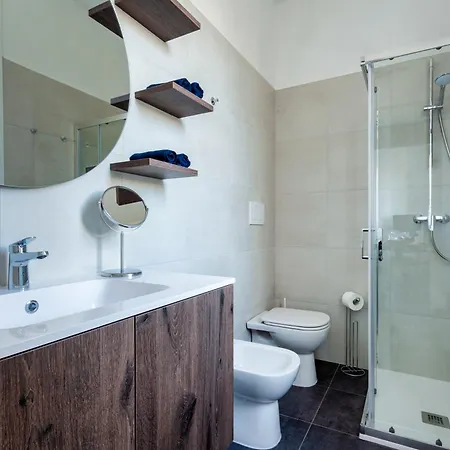 5 Min Aeroporto-stazione Apartment
